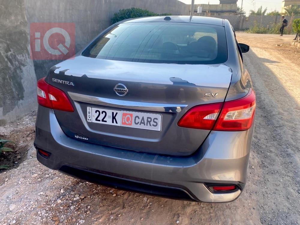 نیسان سێنترا